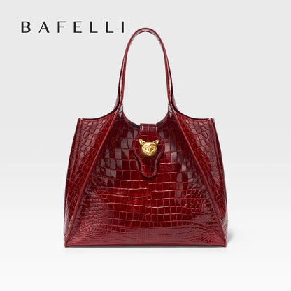 New 2025 Light Luxury Crocodile Pattern Genuine Leather Women's Messenger Bag Commuter Versatile Large Capacity Handbag