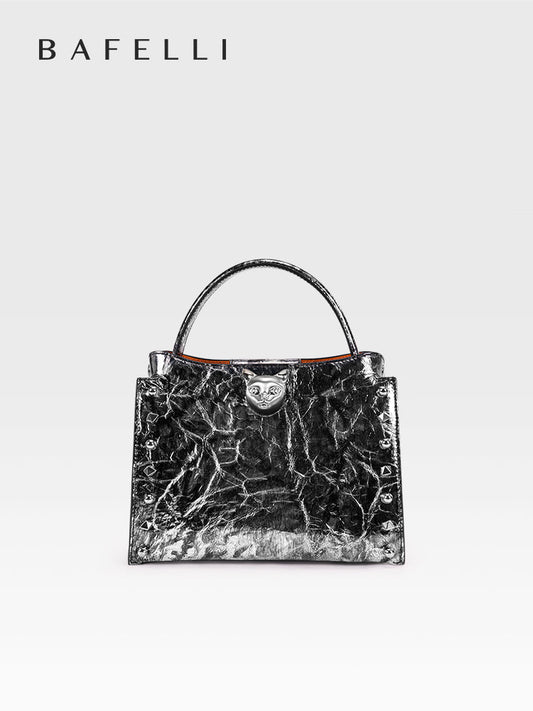 Obsidian top-grain cowhide leather Shoulder Bag with Chain Strap, perfect for everyday styling — BA-2410P0959-01_01_main.jpg